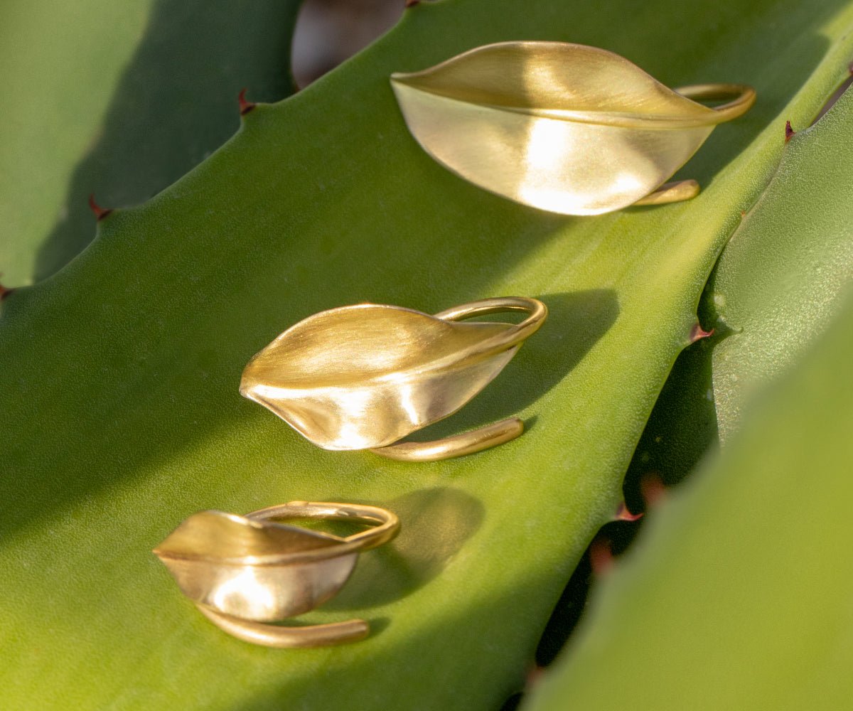 Shrimp Leaf Ring (M) - Maison Mirath